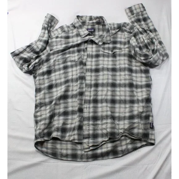 Patagonia Mens Organic Cotton Plaid Button-Up Shirt XXL Black & White - Picture 1 of 9